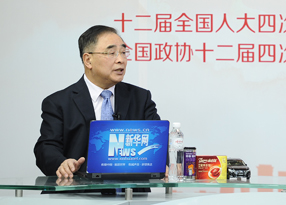 张伯礼回答主持人提问