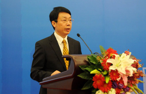 新华社副社长于绍良现场致辞