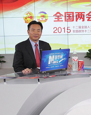 全国人大代表，三沙市委书记、市长肖杰作客新华网