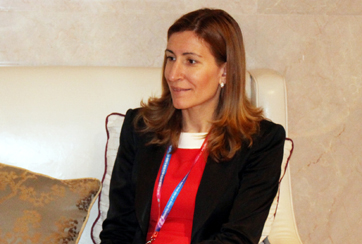 保加利亚旅游部长安格尔科娃邀中国游客