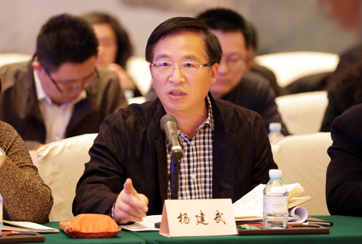 杨建武：务必要把黄牌&lsquo;帽子&rsquo;摘掉&rdquo;