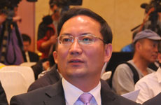 中共盱眙县委副书记、盱眙县县长贺宝祥