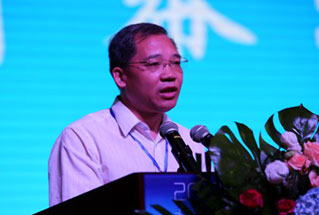 北京市哲学社会科学规划办公室主任崔新建致辞