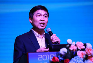 江西省旅游委副主任李瑞峰做主题演讲