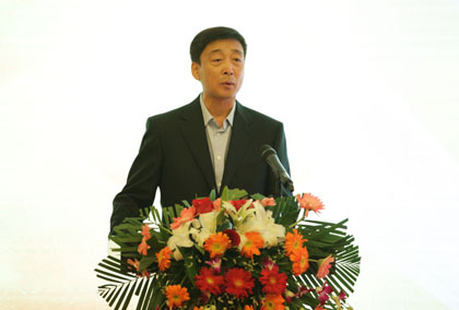 中共铜仁市常委、副市长牛建国致辞