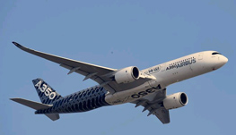 远程宽体飞机空客A350WXB亮相航展