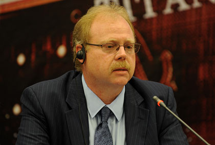 Bruce Beveridg发言