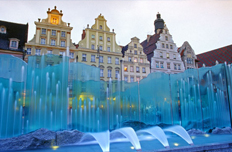 弗罗茨瓦夫旧市场广场