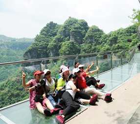 贵州万山:废矿山变旅游景点