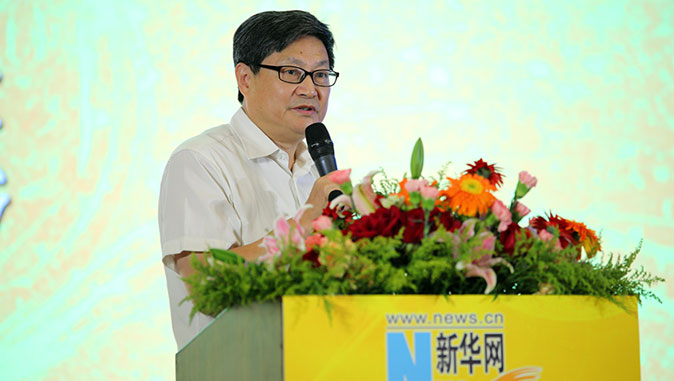 中国人民大学休闲经济研究中心主任王琪延发言