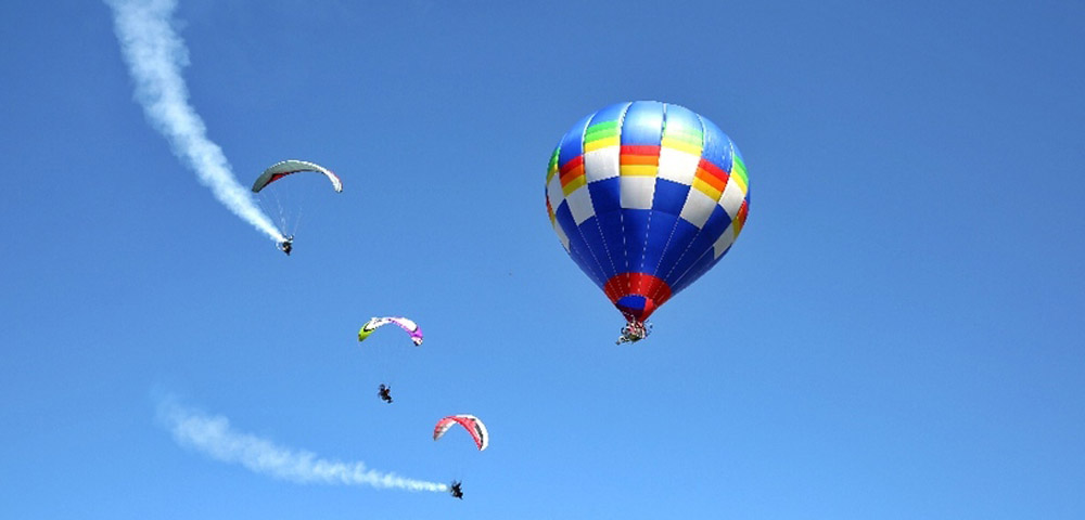 在&ldquo;天境&rdquo;飞行的&ldquo;伊卡洛斯&rdquo;