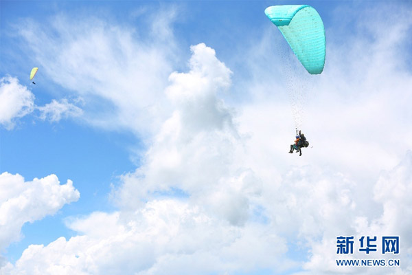 在&ldquo;天境&rdquo;飞行的&ldquo;伊卡洛斯&rdquo;