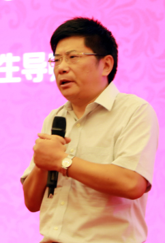 中国旅游研究院院长戴斌