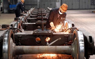 &ldquo;钢铁驼队&rdquo;的养护师