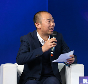 劲旅网创始人魏长仁主持对话环节