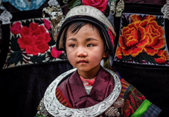 最佳人气奖作品：《丹寨宝贝》