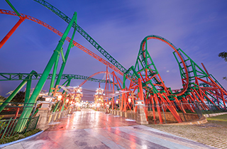 广州融创文旅城过山车