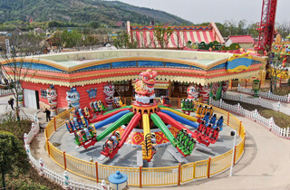 无锡融创文旅城-狮王迎宾