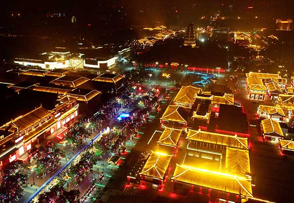 西安市曲江大唐不夜城夜景