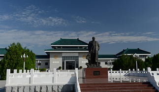 【&ldquo;疫&rdquo;后花开 迈向诗和远方】乌兰夫纪念馆：人文景观与自然景观相融合