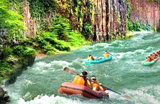 丹东黄椅山漂流