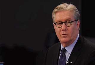 金沙中国有限公司总裁兼行政总裁爱德华&middot;卓思接受新华网采访