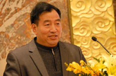 云南省禄丰县文体广电旅游局副局长李应聪做主题演讲