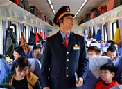 Z89次列车夫妻&ldquo;拍档&rdquo;