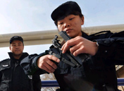 &ldquo;90后&rdquo;警花执行首个春运安保任务