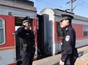 老张的最后一班春运岗