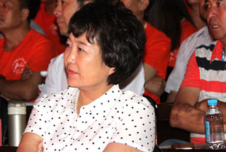 通河县人民政府副县长初国红