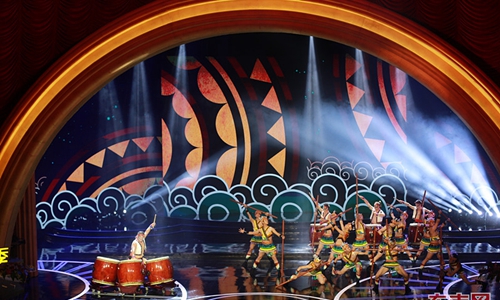 海峡影视季颁奖 《痞子英雄2》最受欢迎