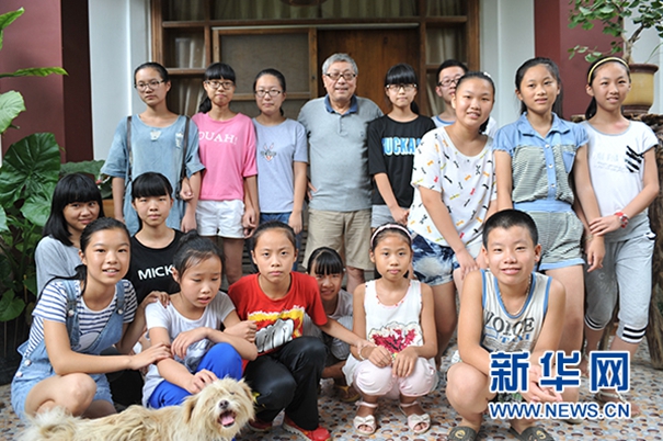 7旬台胞教授和他的乡村免费课堂