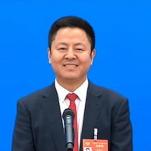 (两会现场声)全国政协委员敖虎山呼吁设立