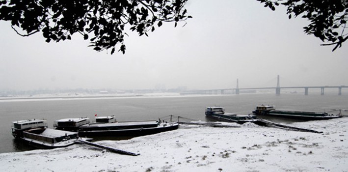 我国南方多地遭遇雨雪天气