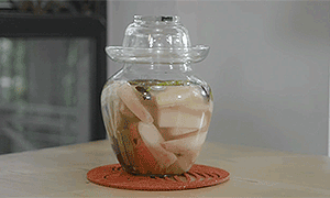 百部看四川：泡菜一碟家乡味