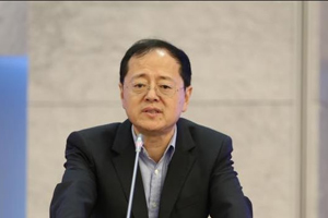 上海市互联网金融行业协会秘书长  王喆