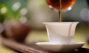 百部看四川：一茶一故事