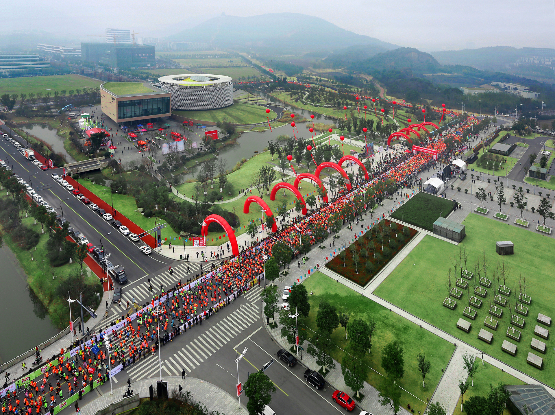 往届太湖国际马拉松比赛