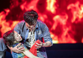 喻越越 蔡鹏《我是川军》片段