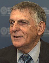 丹&middot;谢赫特曼