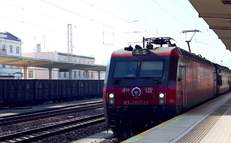 防洪防汛 鐵路人在行動