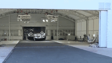 车辆55公里每小时高速翻滚测试首次公开