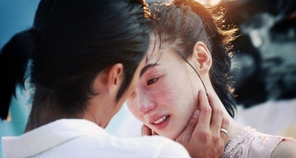 谢霆锋回应：不担心张柏芝跳水玩命