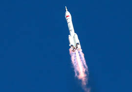 视频回放：神十发射全纪录