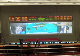 视频回放：习近平同神十航天员亲切通话