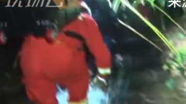 有点险！24名&ldquo;驴友&rdquo;徒步过父亲节被困 消防连夜救援