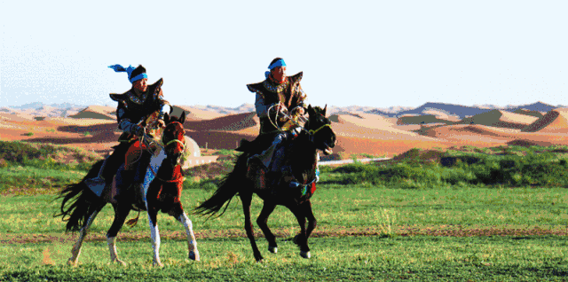內蒙古：草原“那達慕”吸引上萬人參加