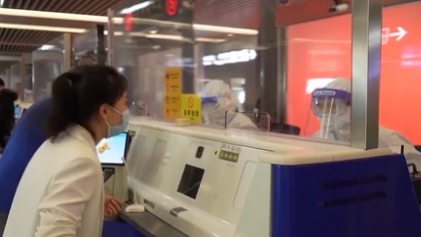 港澳居民來往內地通行證可在內地換發補發