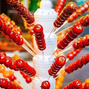 这种表演起伏摆动之间就能“翻”起风浪漩涡